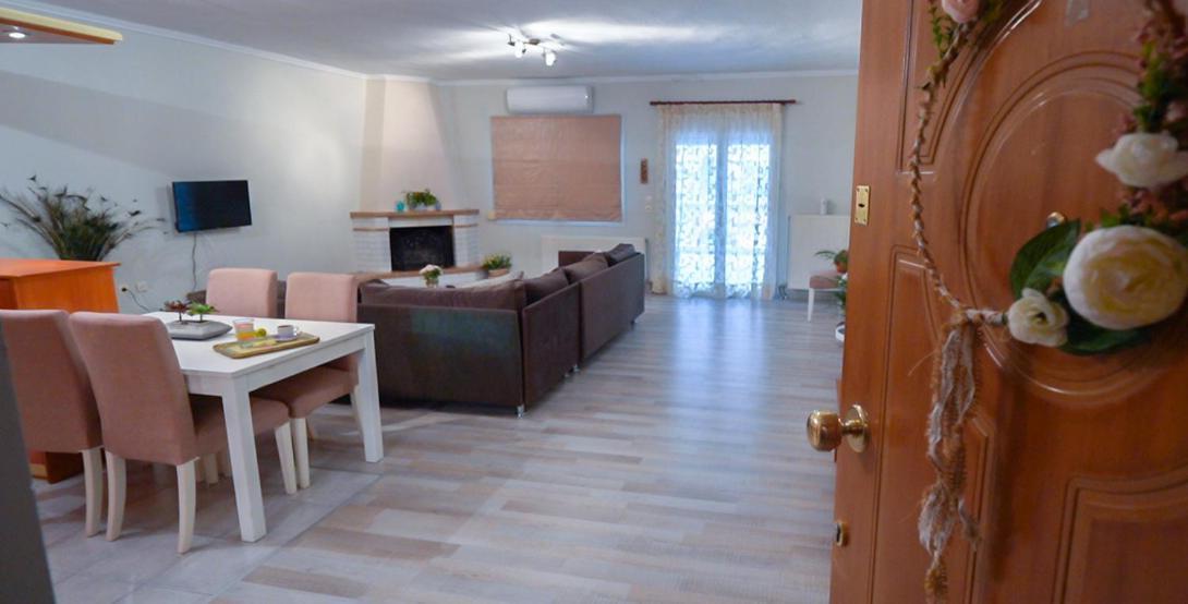 Thirtyfive Apartment Аридая Экстерьер фото